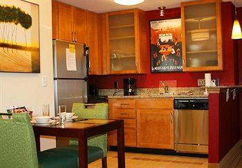 Residence Inn Waynesboro Hotel