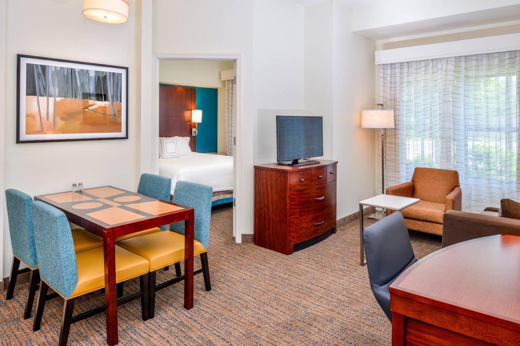 Residence Inn Waynesboro Hotel 3*